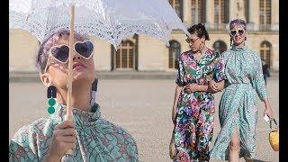 Katy Perry puts on a display as she enjoys the Palace of Versailles