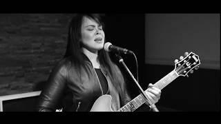 Karen Lee Andrews - Natural Women ( Aretha Franklin Cover)