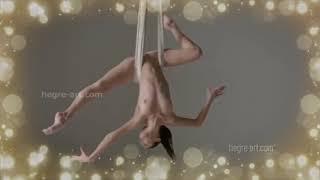 Nude Anti Gravity Yoga [S.E.X YOGA]