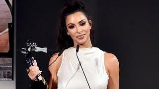 Kim Kardashian Receives CFDA Influencer Award & Jokes About Always Being Naked